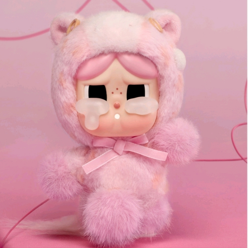 POP MART Crybaby - Sweet Love - Picture 2 of 5